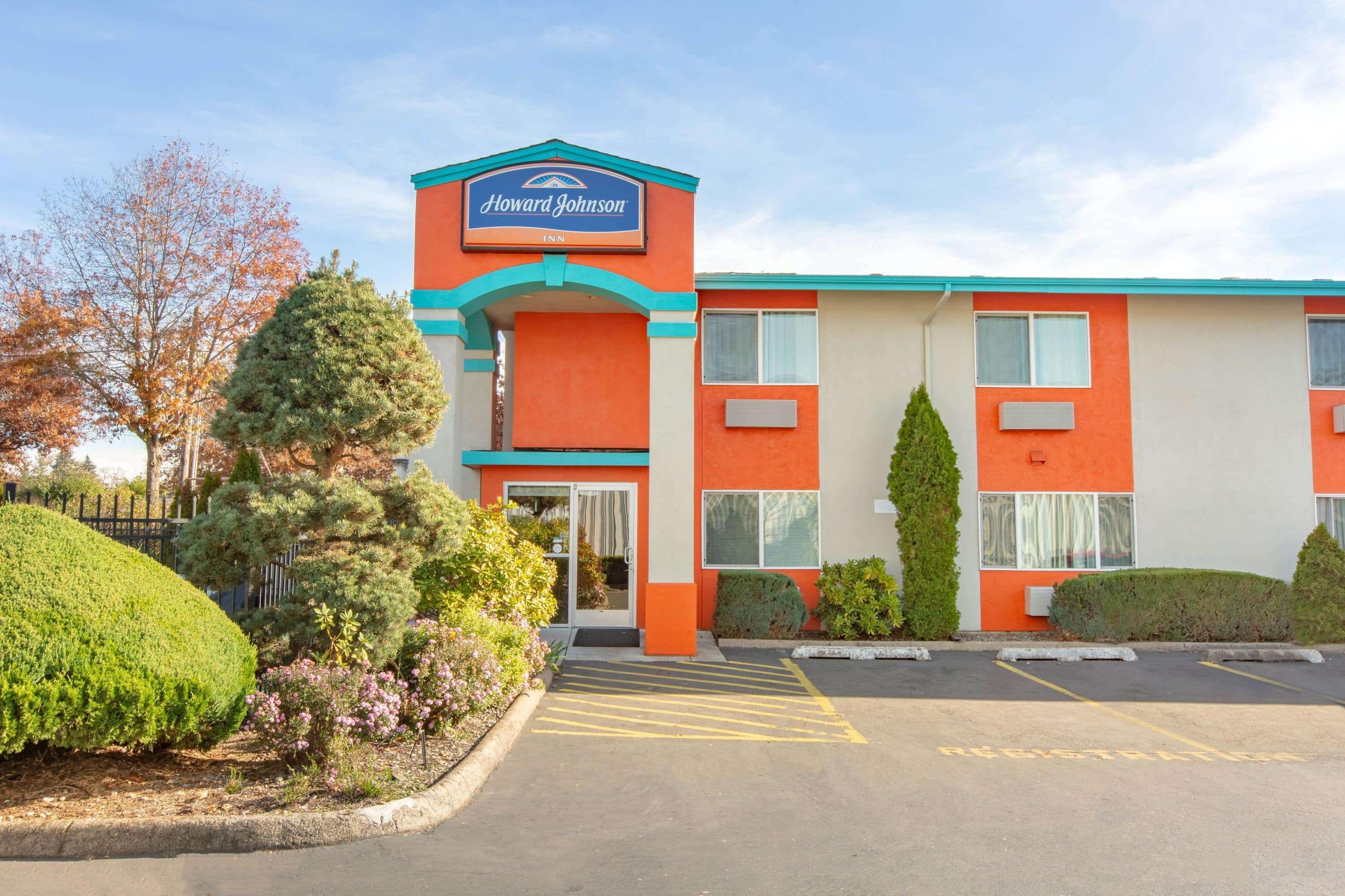 Howard Johnson By Wyndham Salem Exteriér fotografie