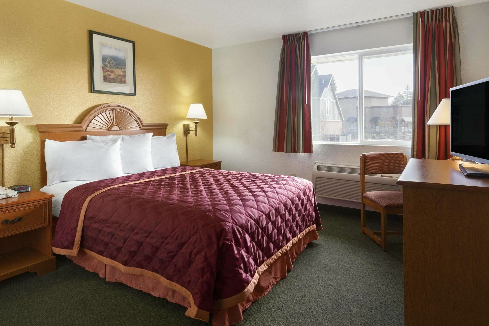 Howard Johnson By Wyndham Salem Exteriér fotografie